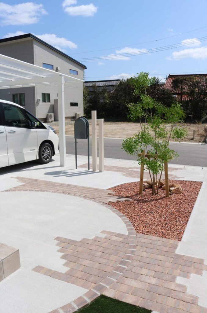 雲南市 外構リフォーム カーポートと玄関アプローチ施工