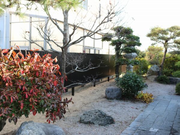 アプローチ 施工事例｜出雲・松江・米子のタケゾーファーム